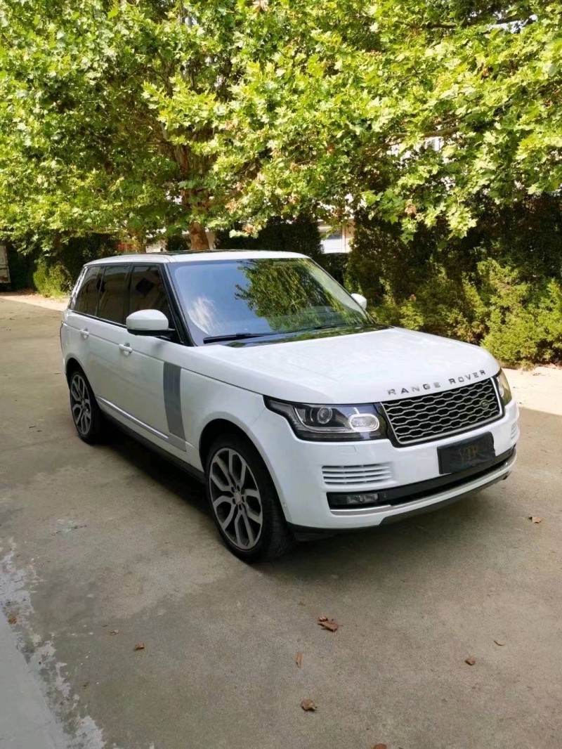 淄博15年路虎揽胜行政2