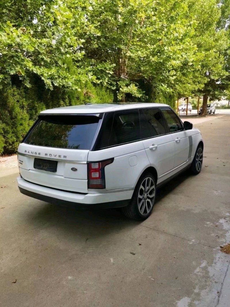 淄博15年路虎揽胜行政4