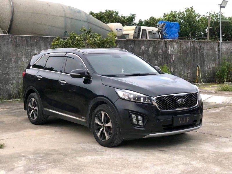 保定16年起亚索兰托2