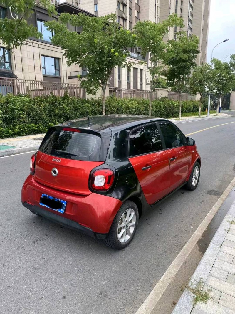 淮南18年奔馳smart7