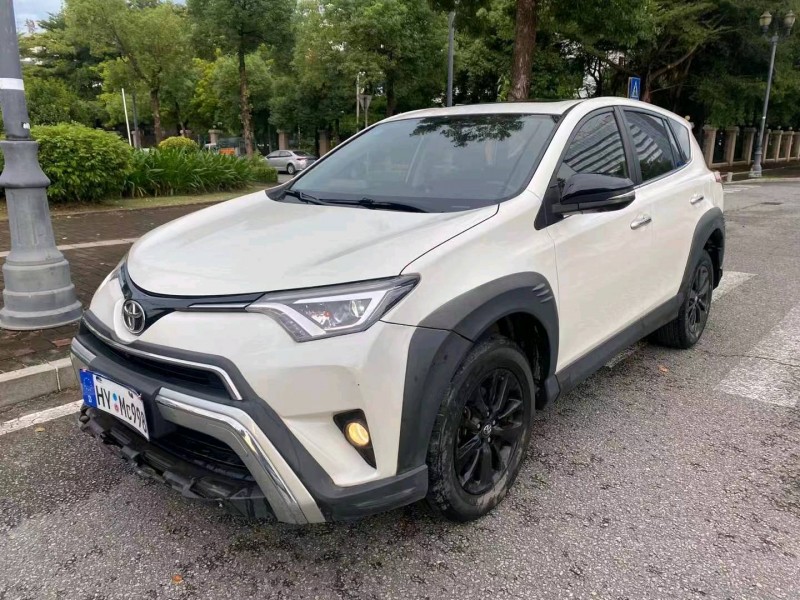 珠海19年丰田RAV4荣放2