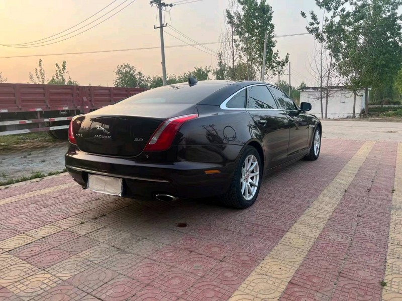 徐州17年捷豹XJ8