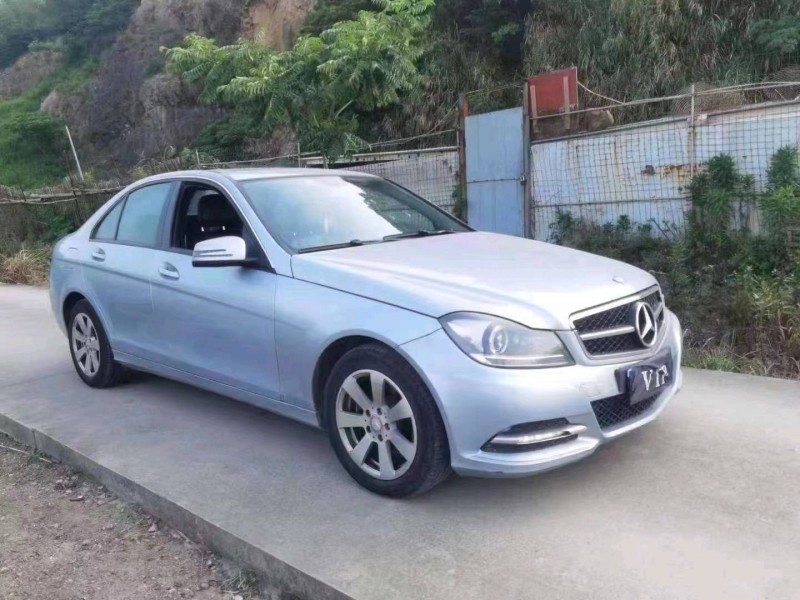 嘉兴13年奔驰C2