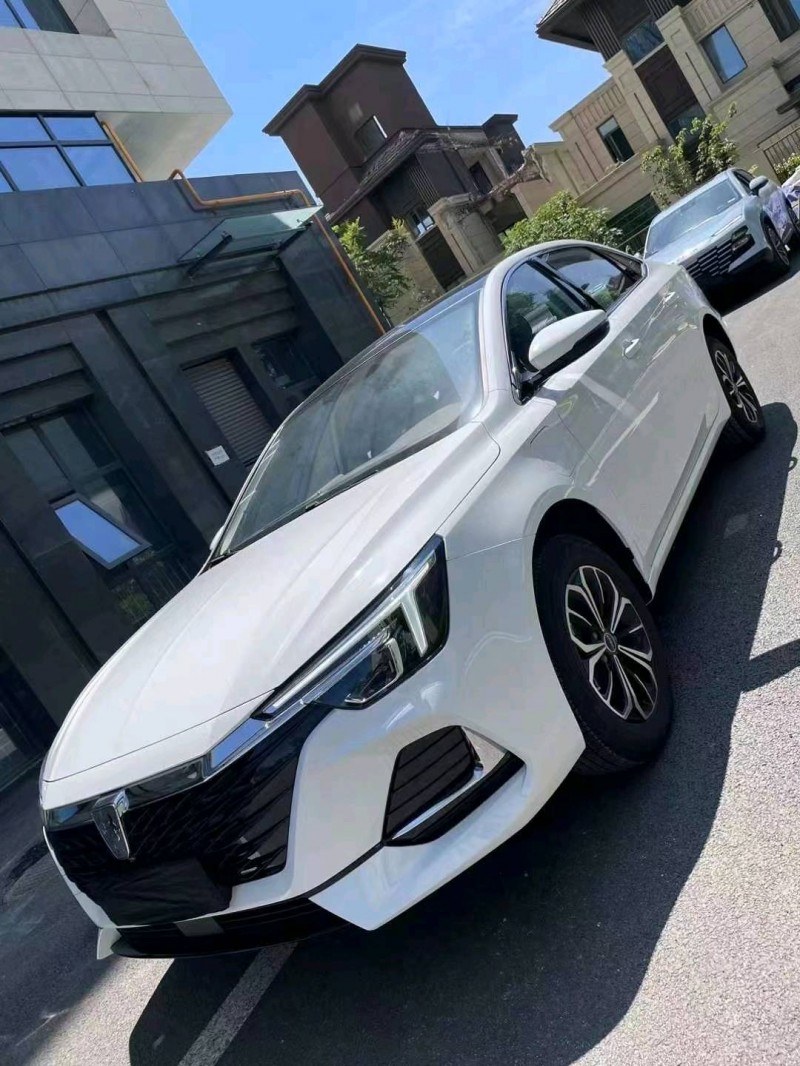 成都23年荣威i62