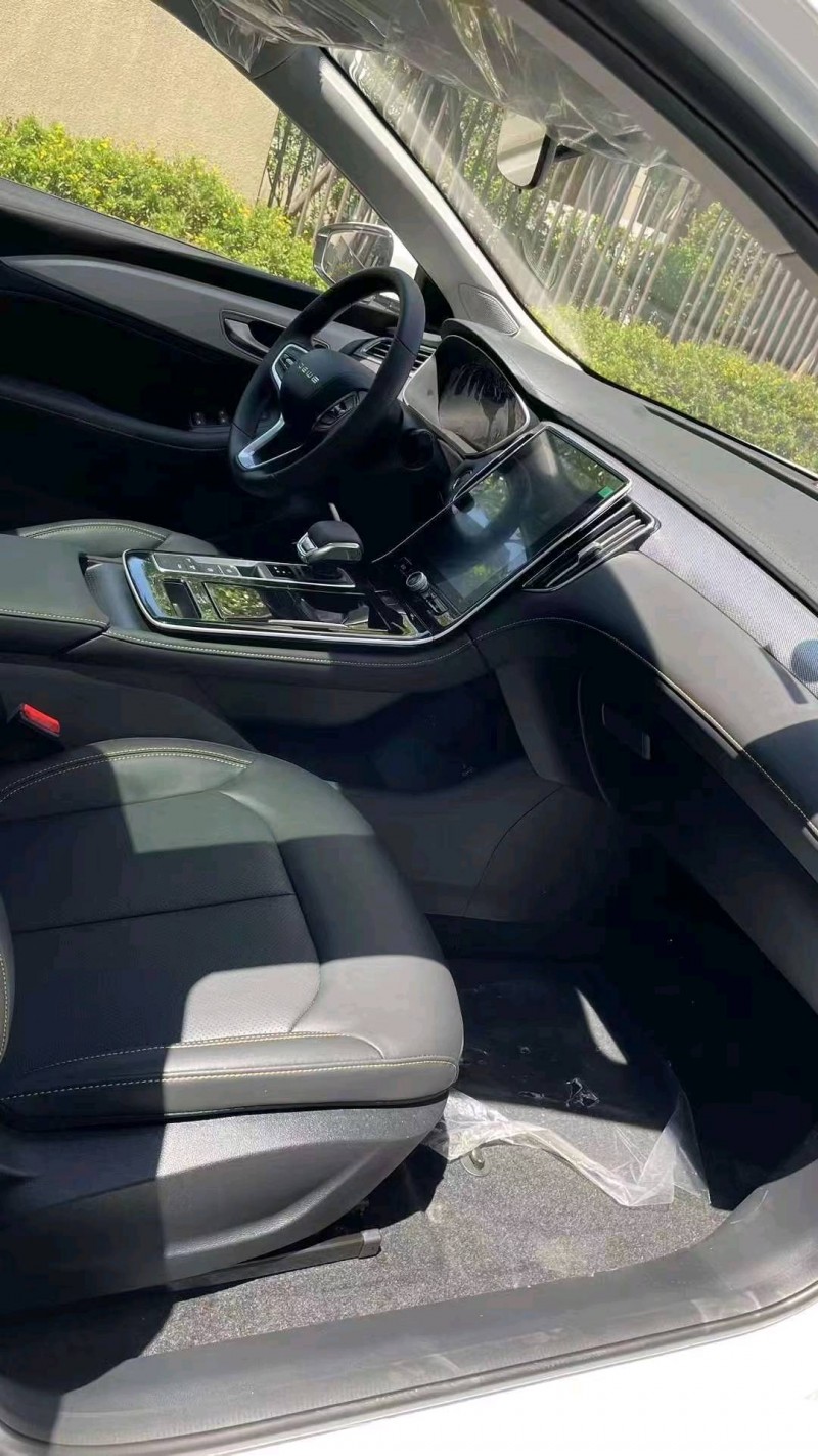 成都23年荣威i69