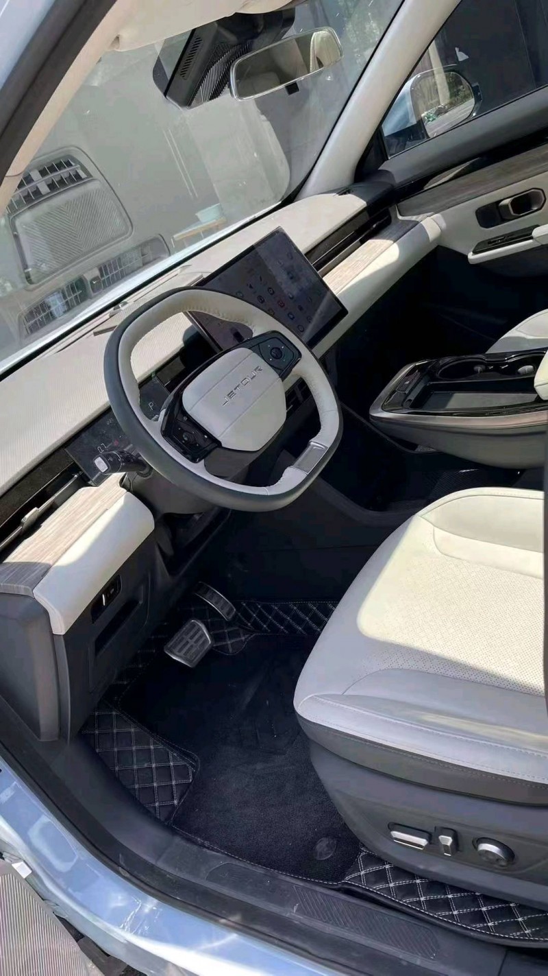 成都22年奇瑞捷途大圣5