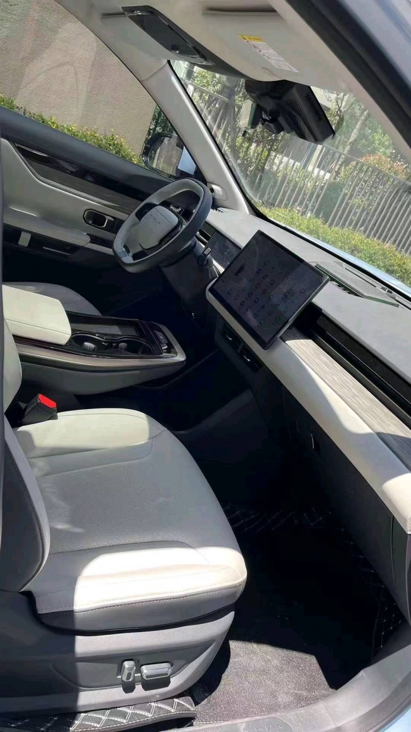 成都22年奇瑞捷途大圣8