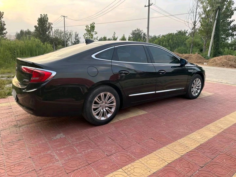 徐州16年别克君越7