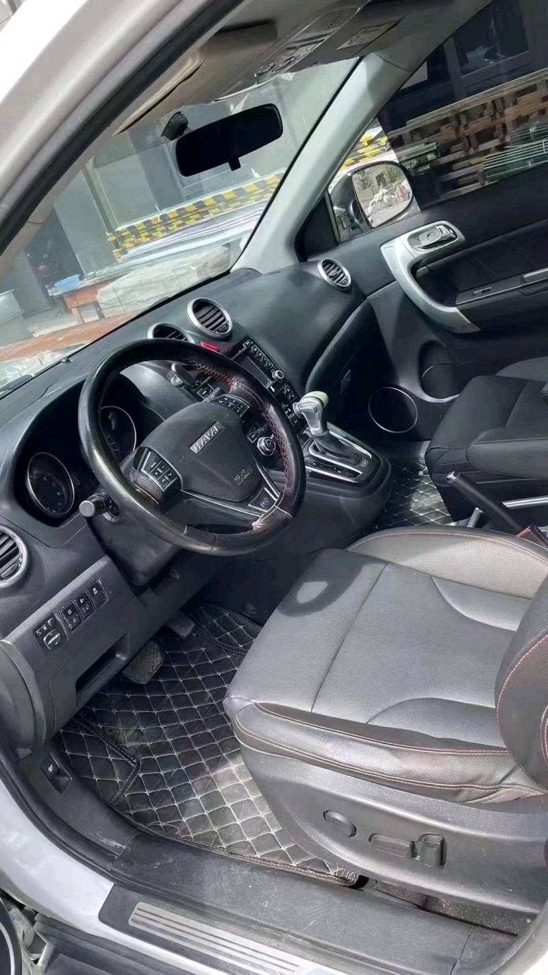 成都17年哈弗H66