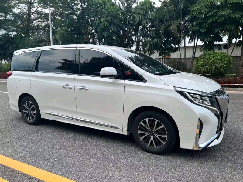 汕头21年传祺M82