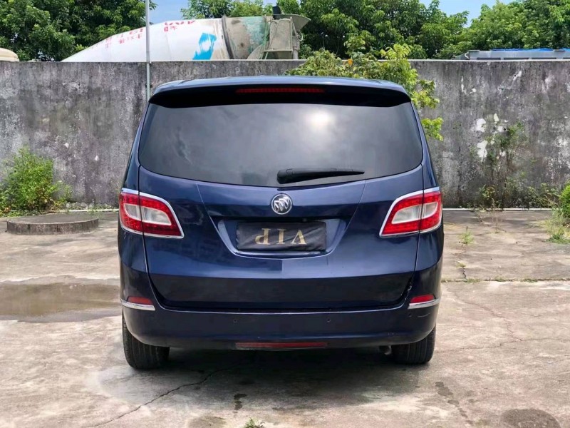 深圳11年别克GL87