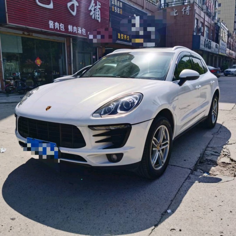 枣庄15年保时捷Macan7