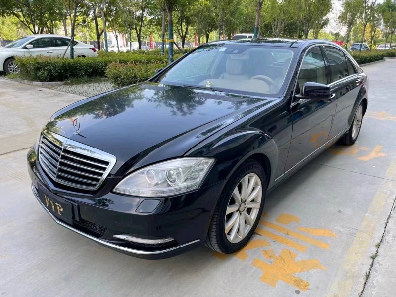 枣庄10年奔驰S6