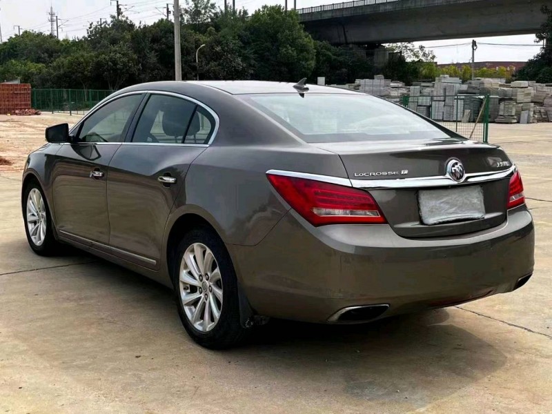 衡阳15年别克君越5