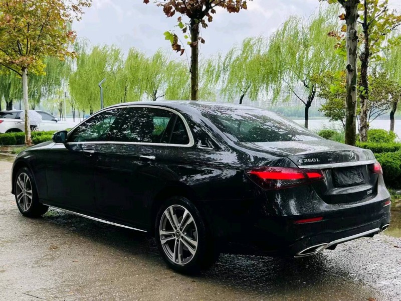 东营22年奔驰E4