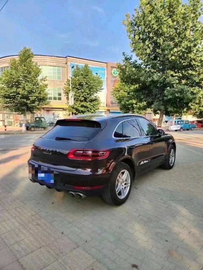 东营16年保时捷Macan4
