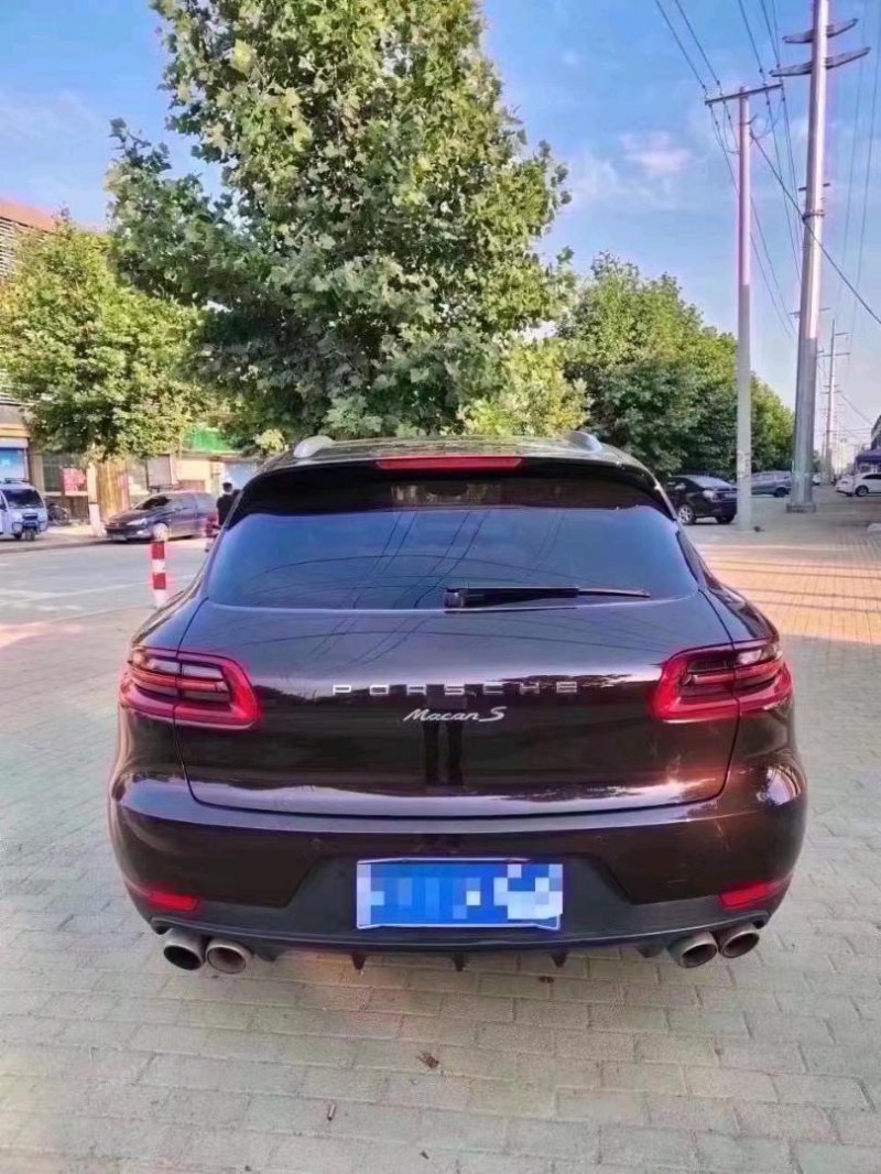 东营16年保时捷Macan5
