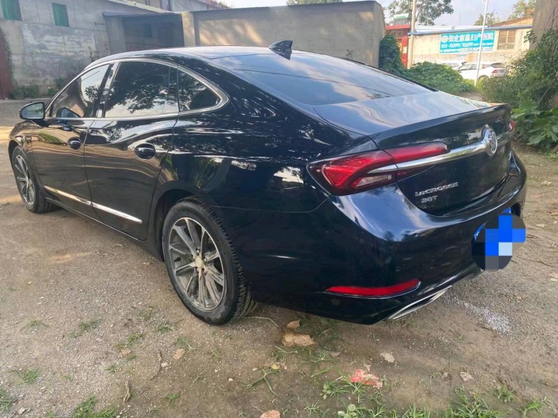 邢台19年别克君越8