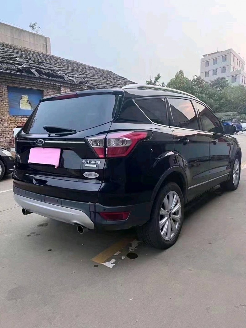 邯郸17年福特翼虎5