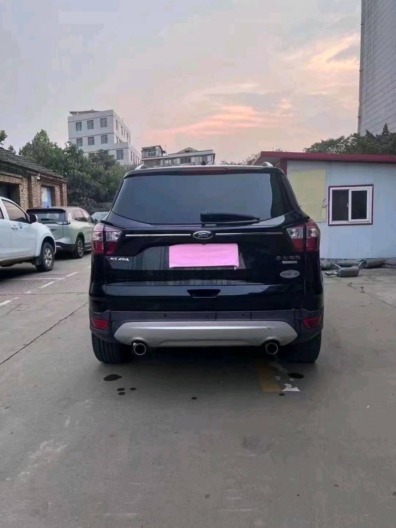 邯郸17年福特翼虎7