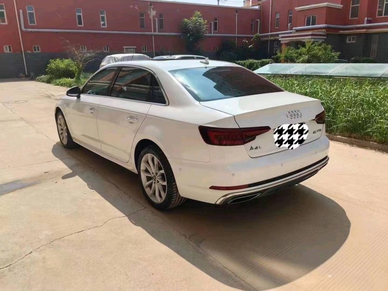 东营19年奥迪A4L3