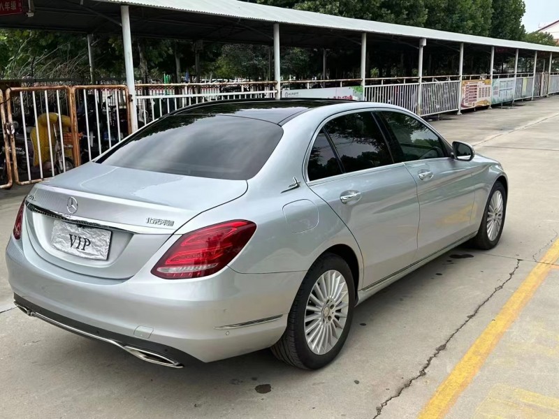 济宁15年奔驰C8