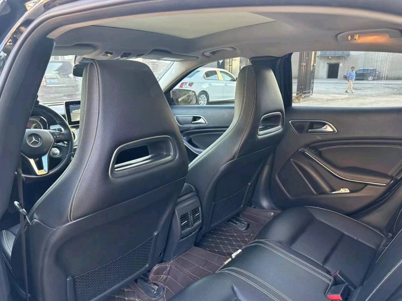 保定16年奔驰GLA5