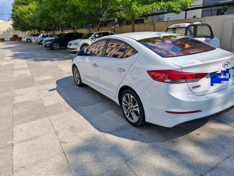 保定19年现代领动3