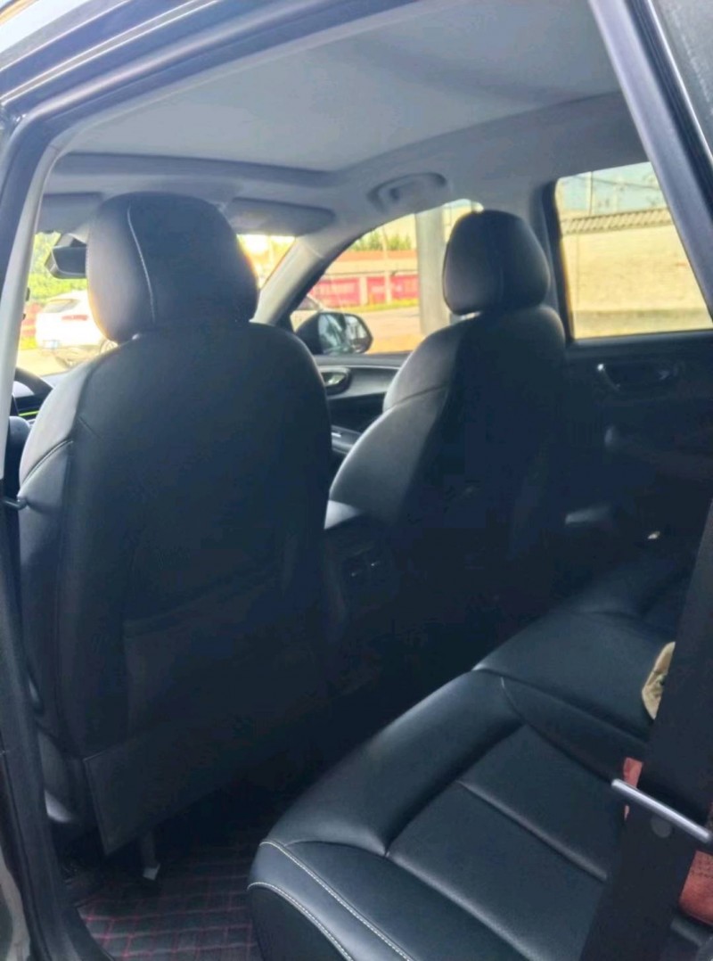 保定22年荣威RX52