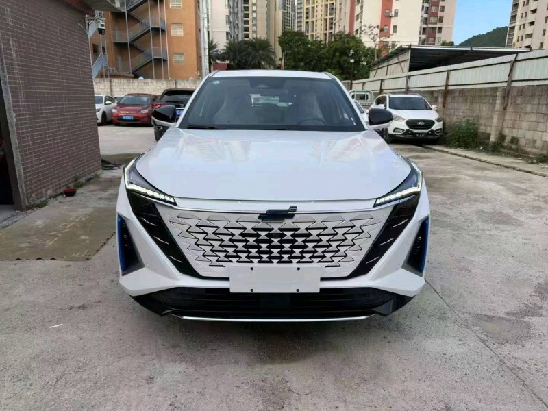 珠海23年長安汽車歐尚1
