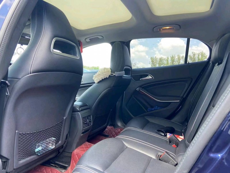 保定15年奔驰GLA4