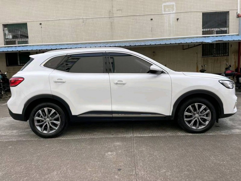 中山22年名爵HS2