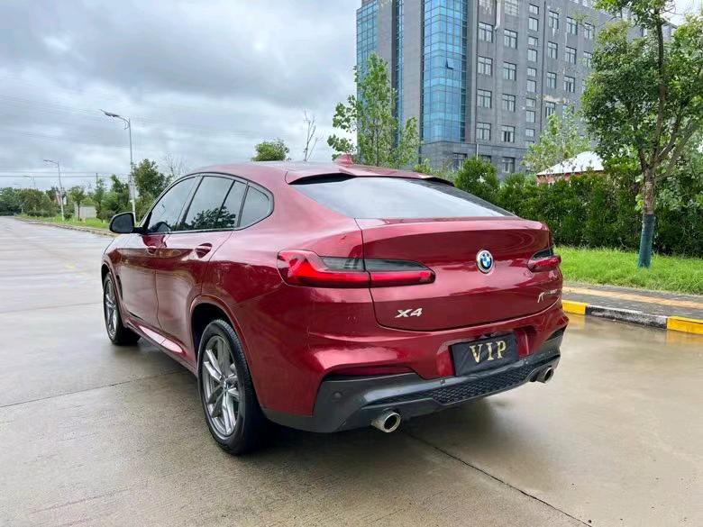 盐城19年宝马X49