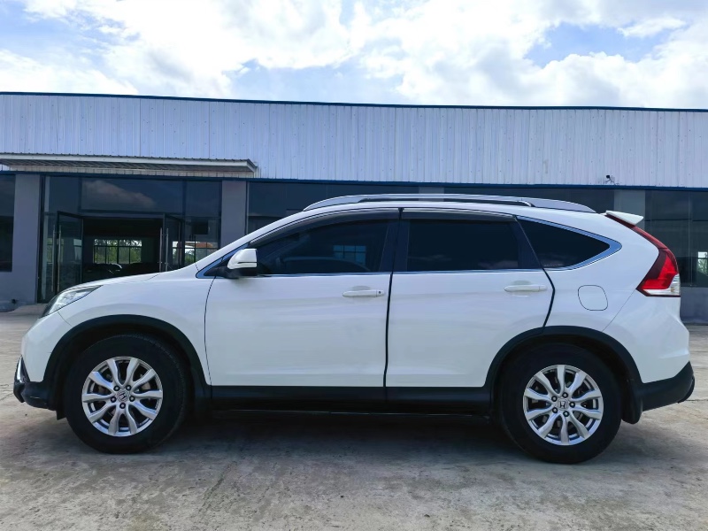 襄陽13年本田CRV2