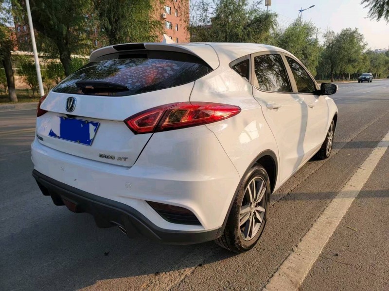 聊城17年长安汽车逸动8