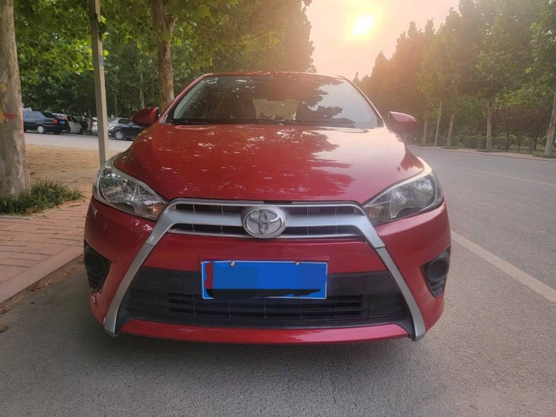 聊城15年丰田YARiS L 致炫1