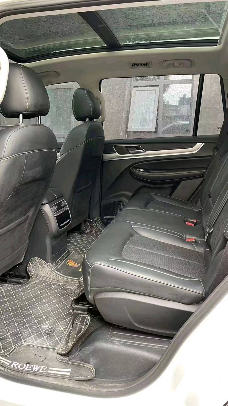 成都22年荣威RX87