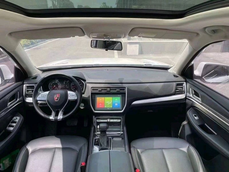 成都22年荣威RX89