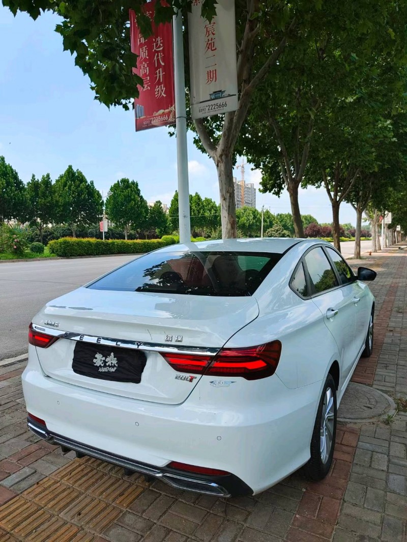 鹤壁20年吉利缤瑞8