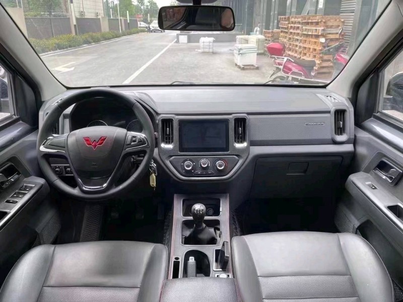 成都21年五菱汽車征途9