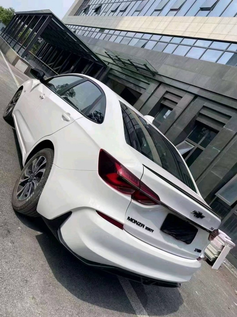 成都20年雪佛兰科鲁泽6