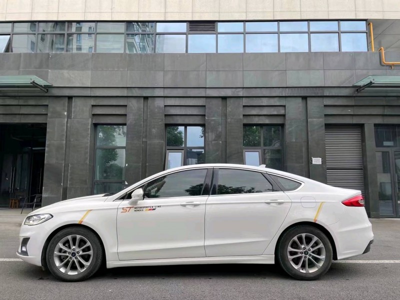 成都20年福特蒙迪欧3