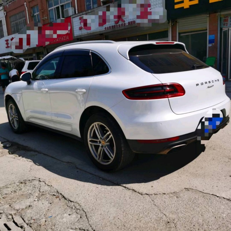枣庄15年保时捷Macan4