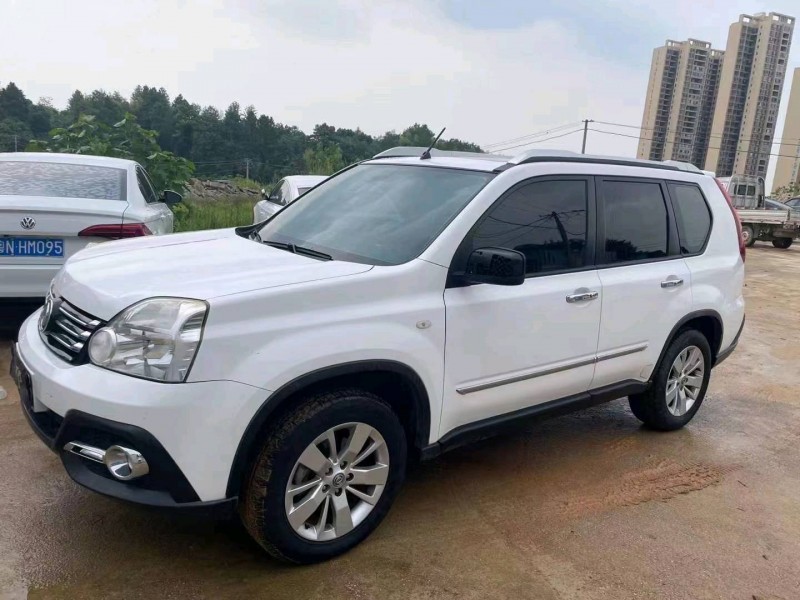 淄博17年东风风度2