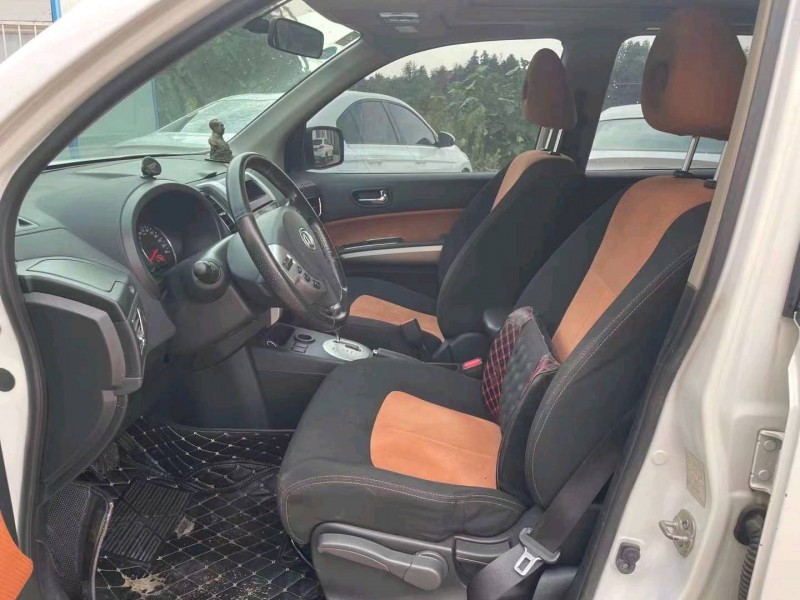 淄博17年东风风度6