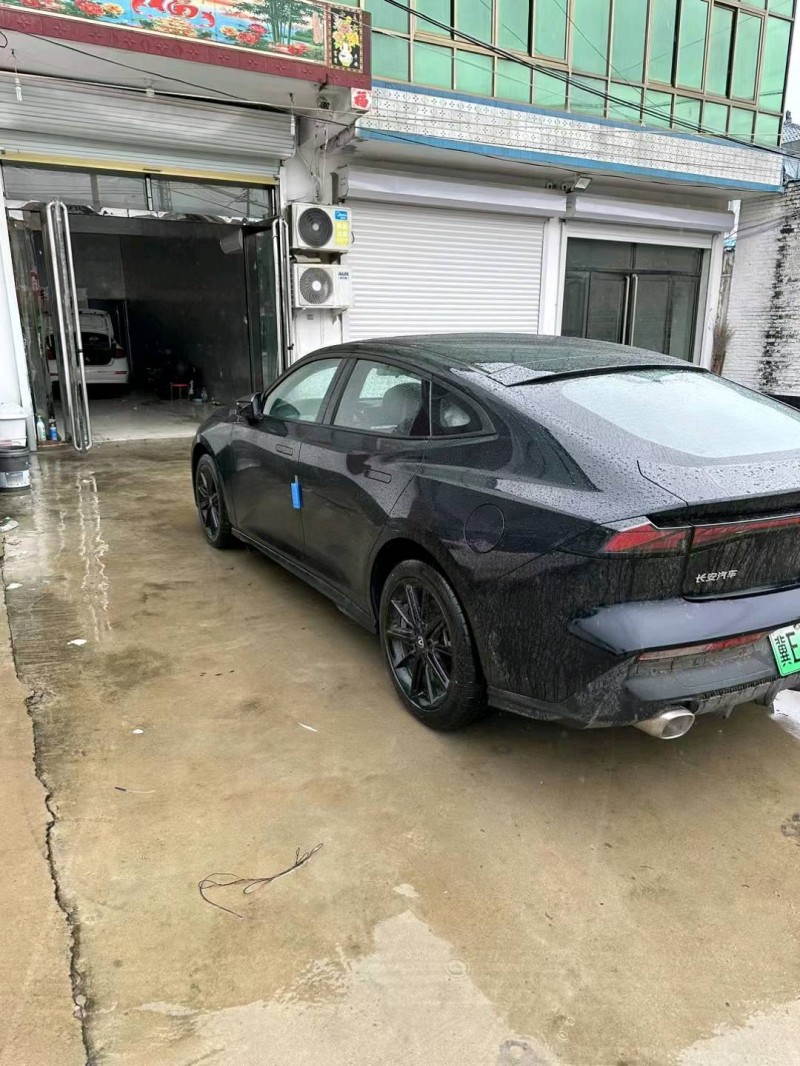 淄博23年长安汽车UNI-V6