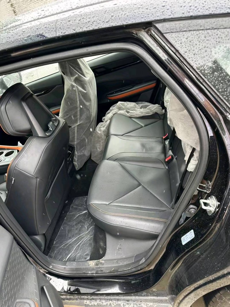 淄博23年长安汽车UNI-V7