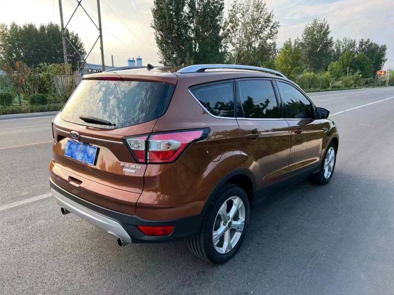 淄博17年福特翼虎4