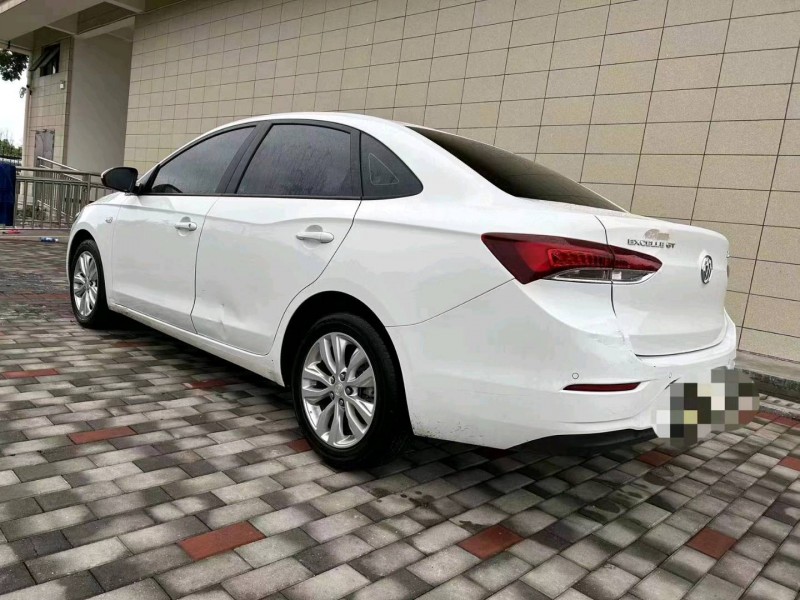 东营23年别克英朗6