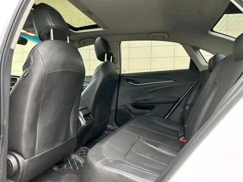 东营23年别克英朗7